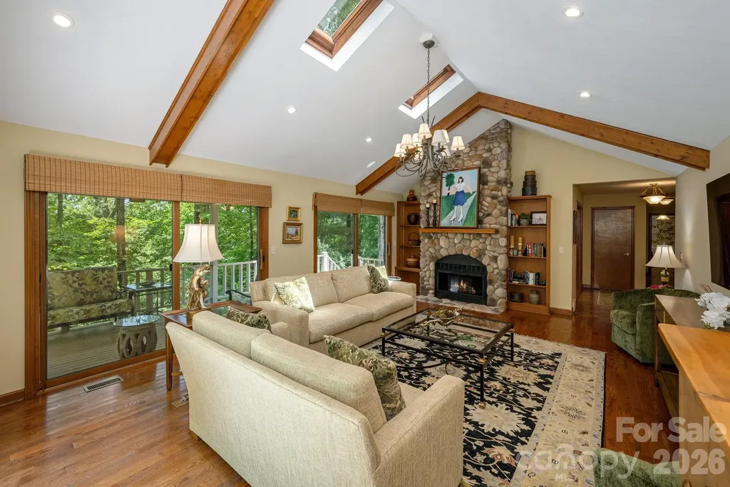 117 Tarnhill Drive Flat Rock NC 28731