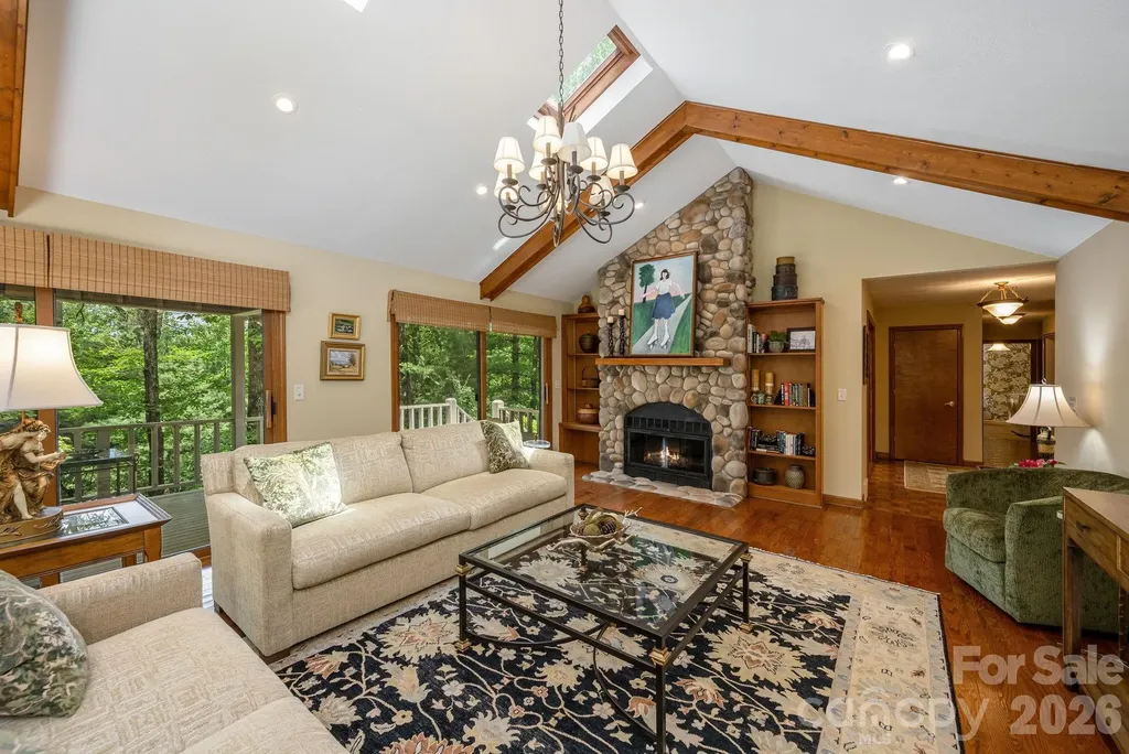 117 Tarnhill Drive Flat Rock NC 28731