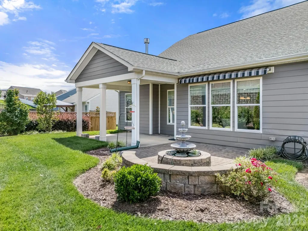 115 Morden Loop Mooresville NC 28115