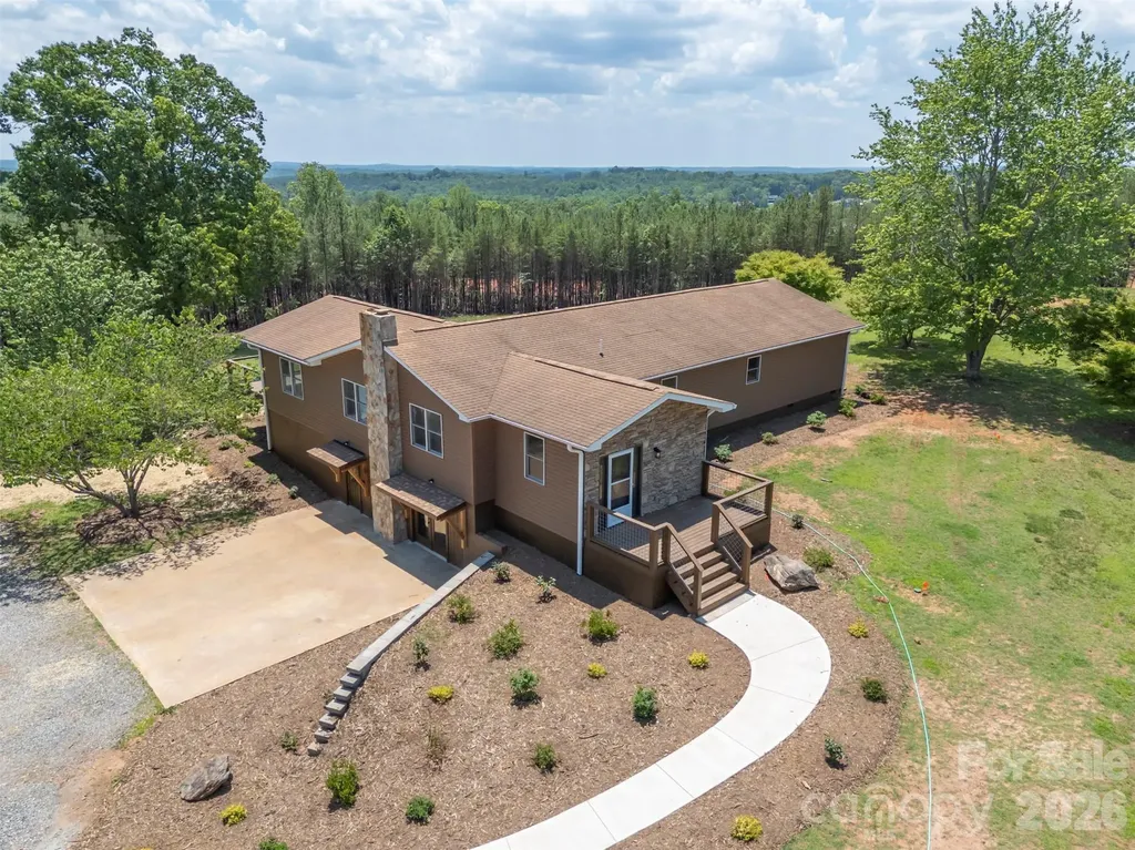 5732 S Nc 9 Highway Tryon NC 28782