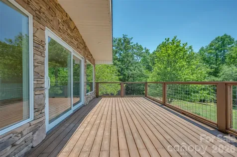 5732 S Nc 9 Highway Tryon NC 28782