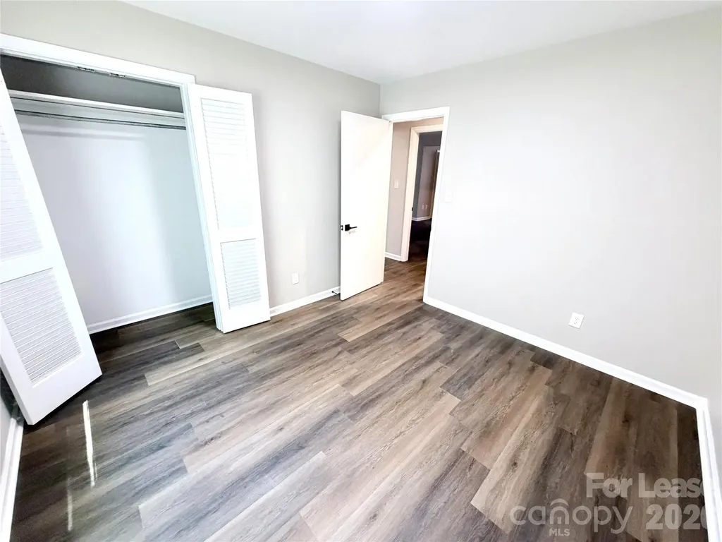 701 Archdale Drive Charlotte NC 28217