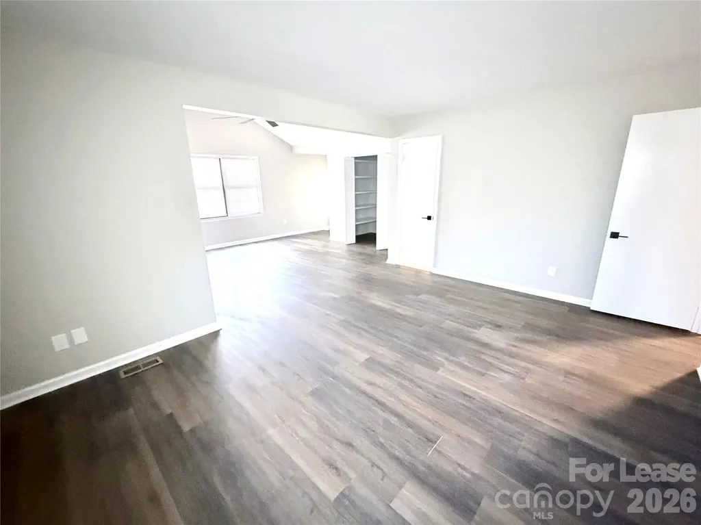 701 Archdale Drive Charlotte NC 28217