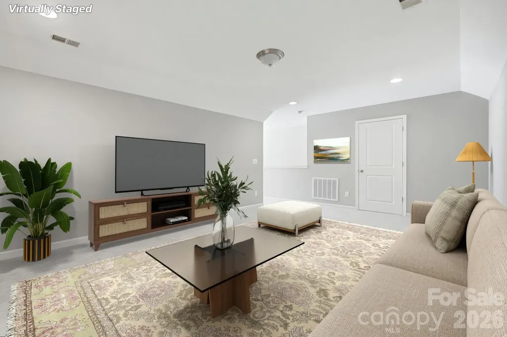 5036 Lydney Circle Waxhaw NC 28173