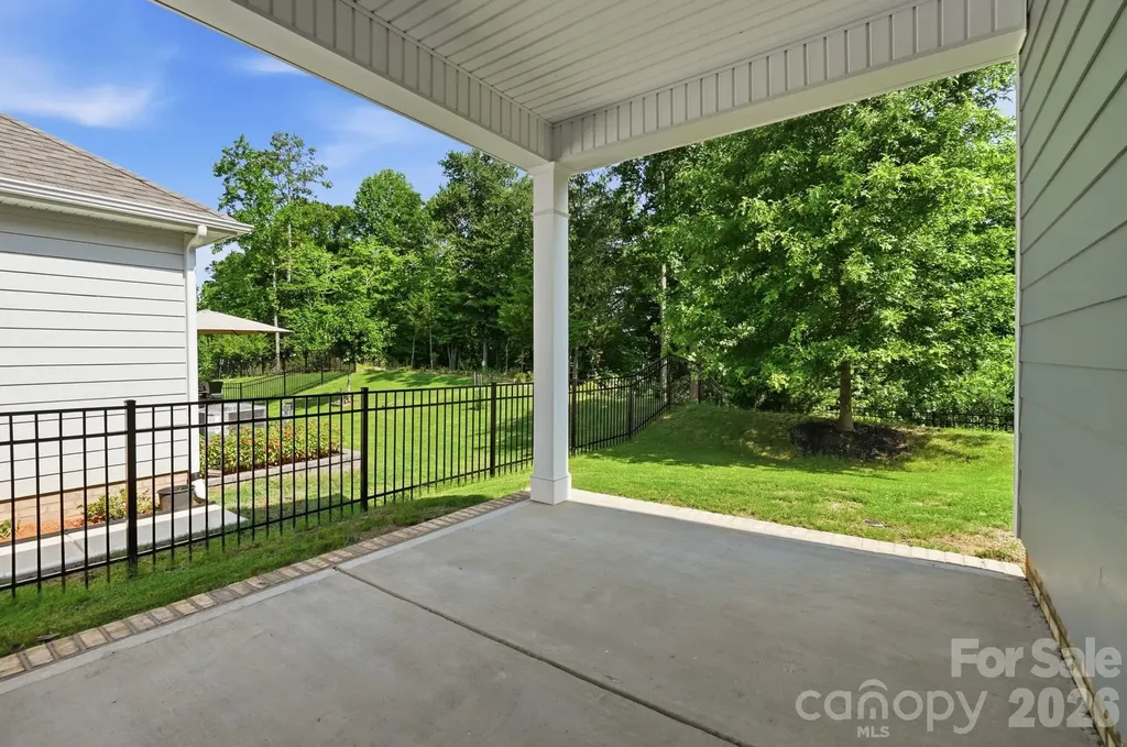 5036 Lydney Circle Waxhaw NC 28173