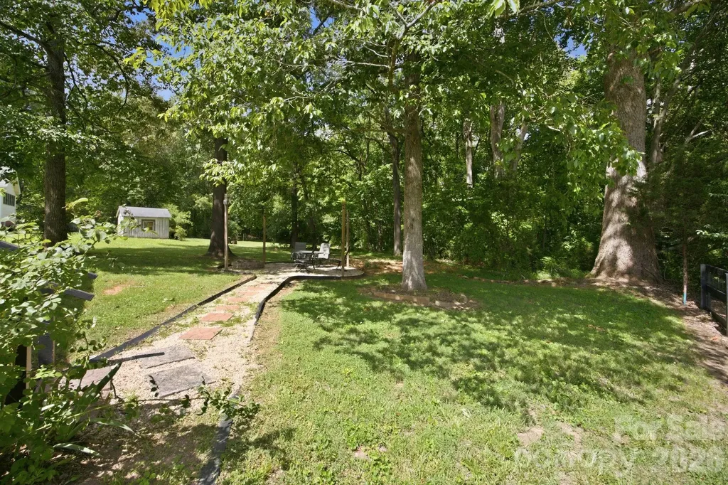 2693 Salem Church Road Lincolnton NC 28092