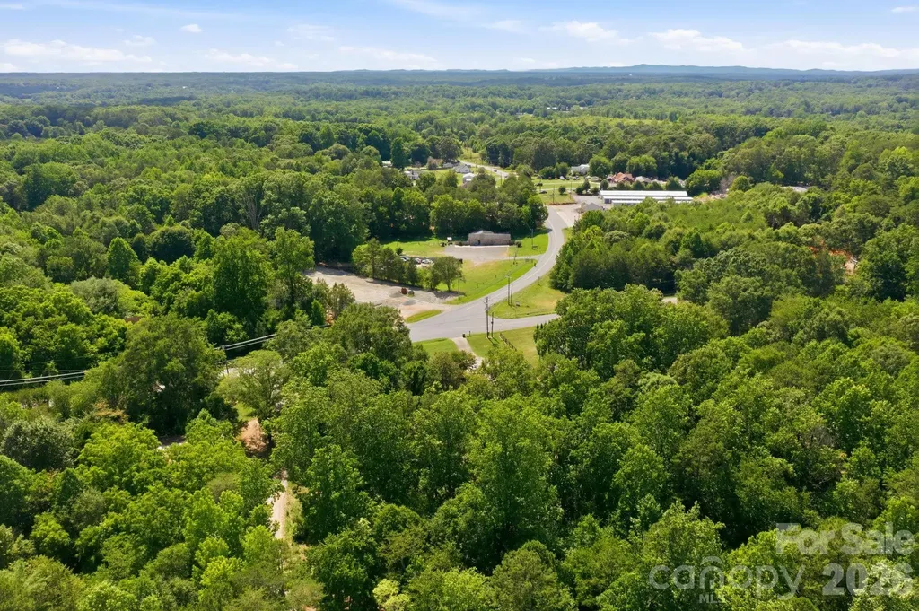 2693 Salem Church Road Lincolnton NC 28092