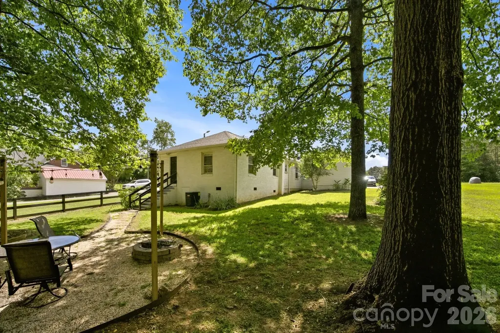 2693 Salem Church Road Lincolnton NC 28092