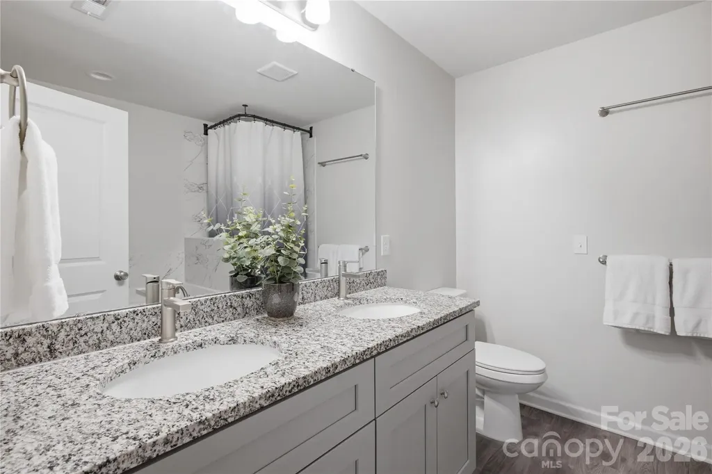 4432 Woodwind Street Charlotte NC 28213
