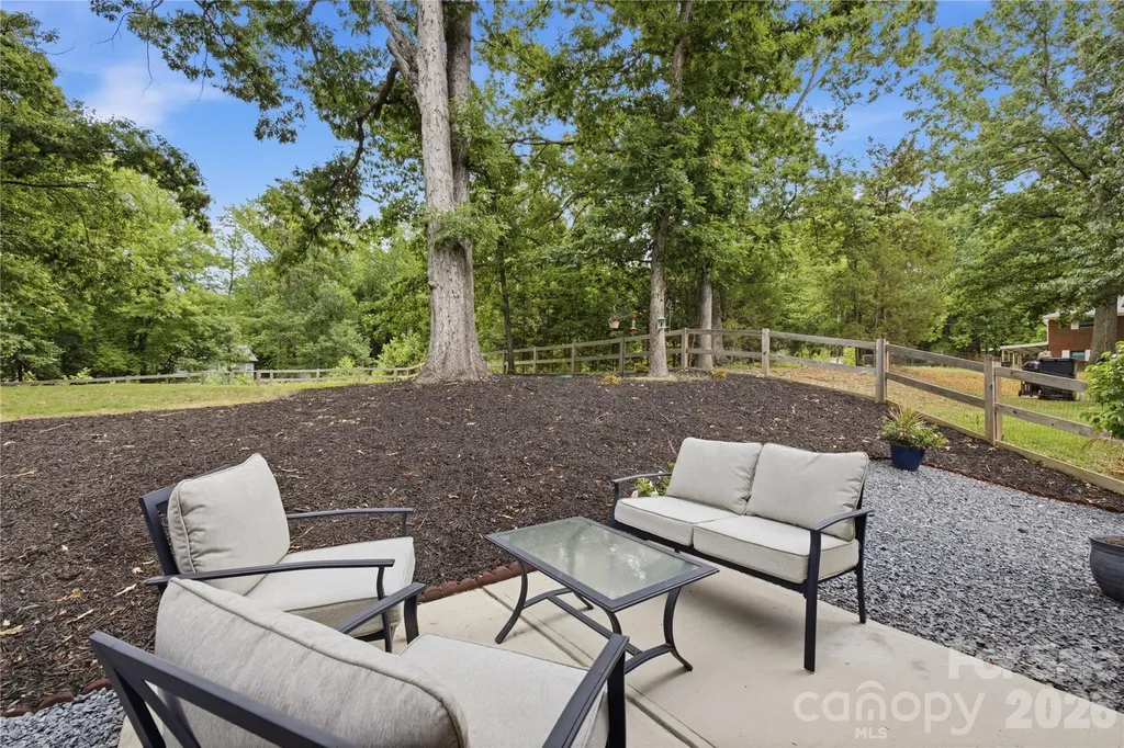 4432 Woodwind Street Charlotte NC 28213