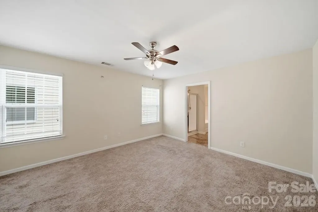 9539 Kendall Drive Charlotte NC 28214