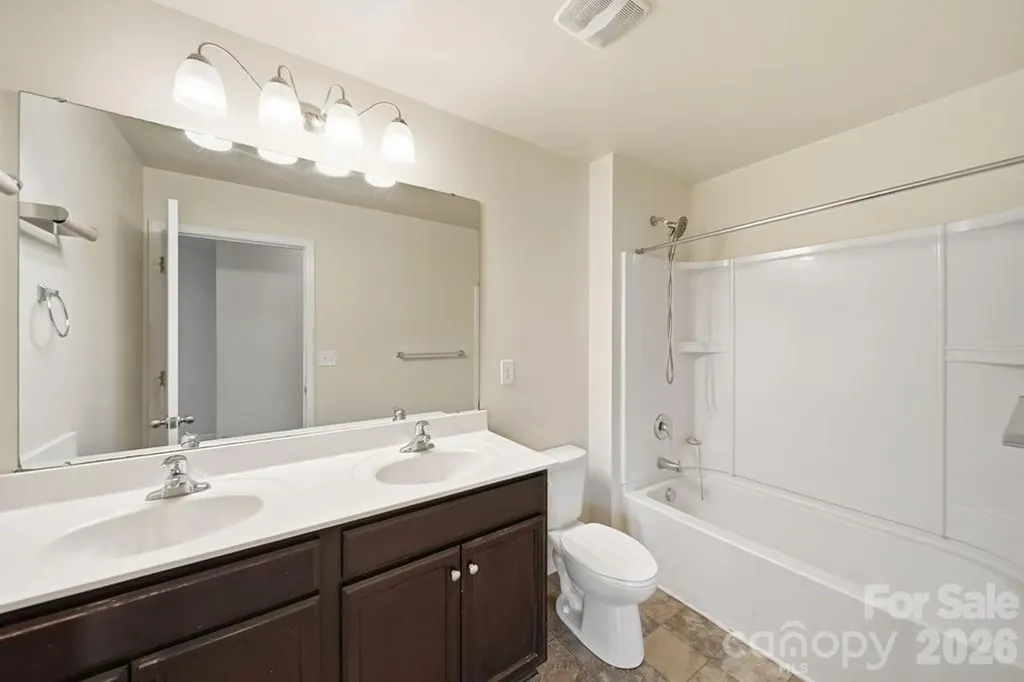 9539 Kendall Drive Charlotte NC 28214