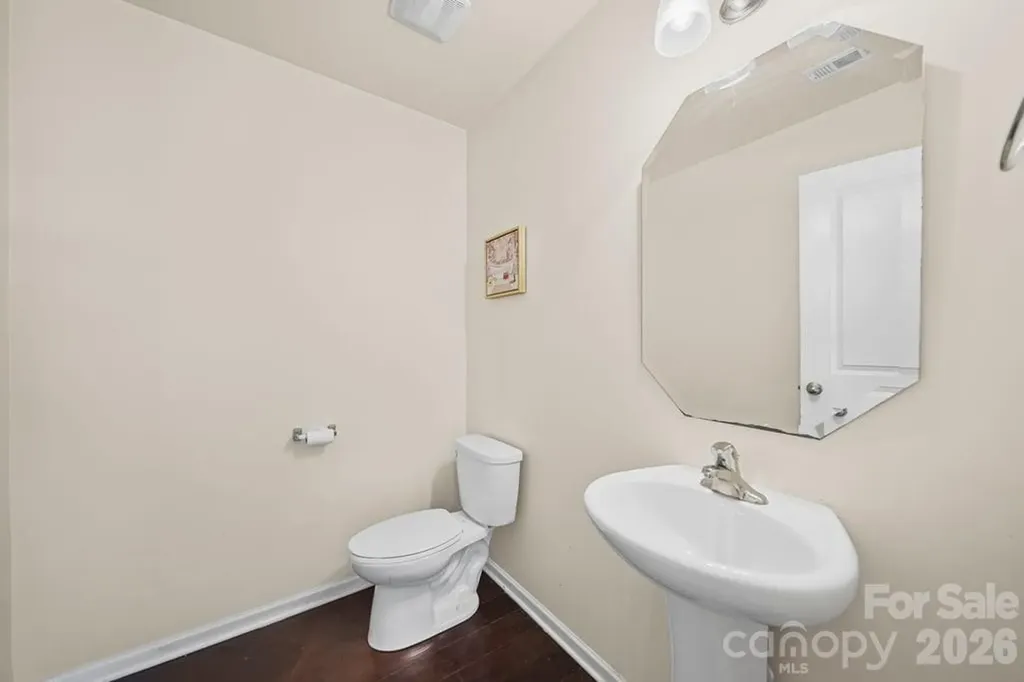 9539 Kendall Drive Charlotte NC 28214