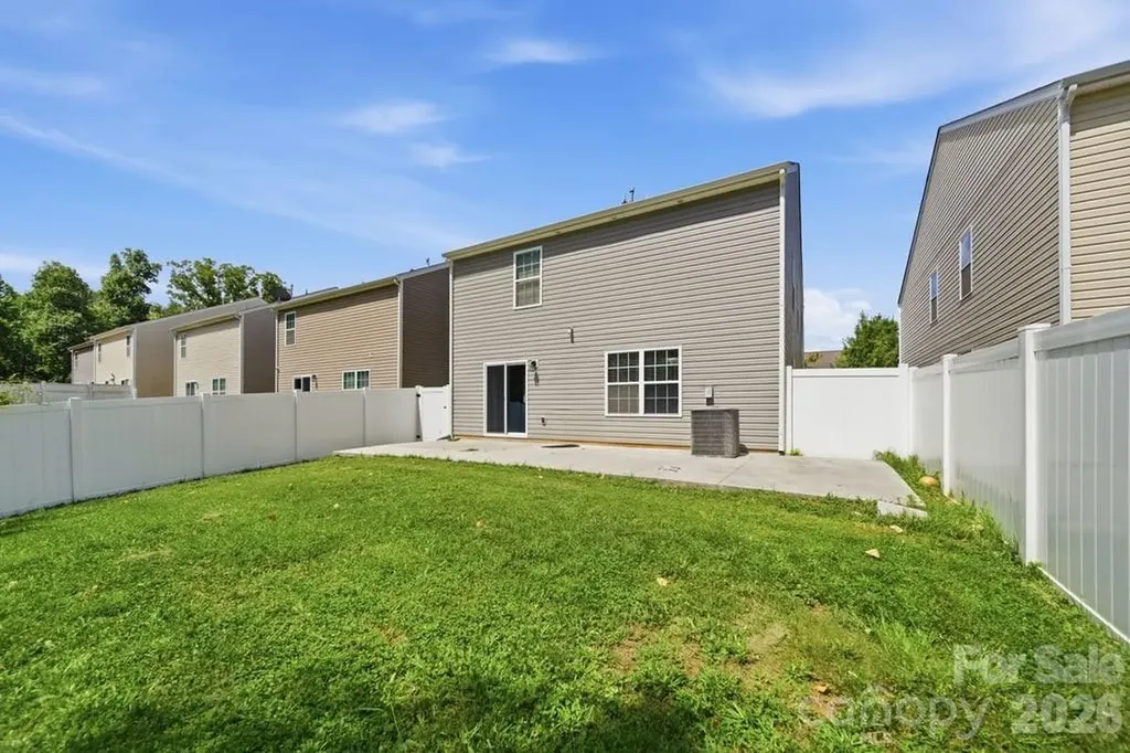 9539 Kendall Drive Charlotte NC 28214