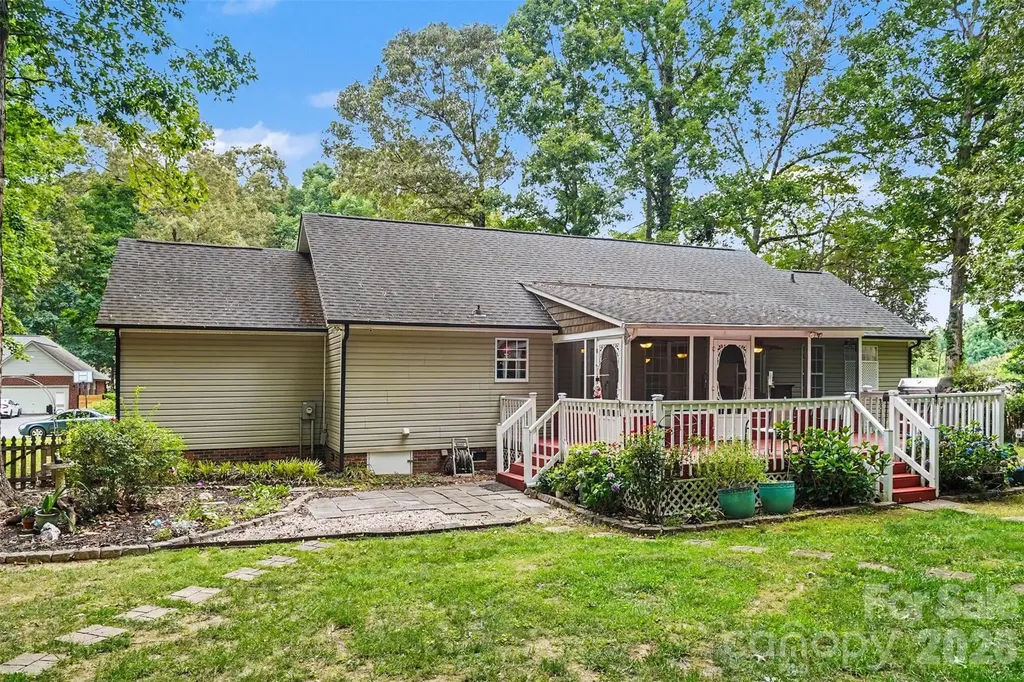 6007 Charlton Oaks Drive Waxhaw NC 28173