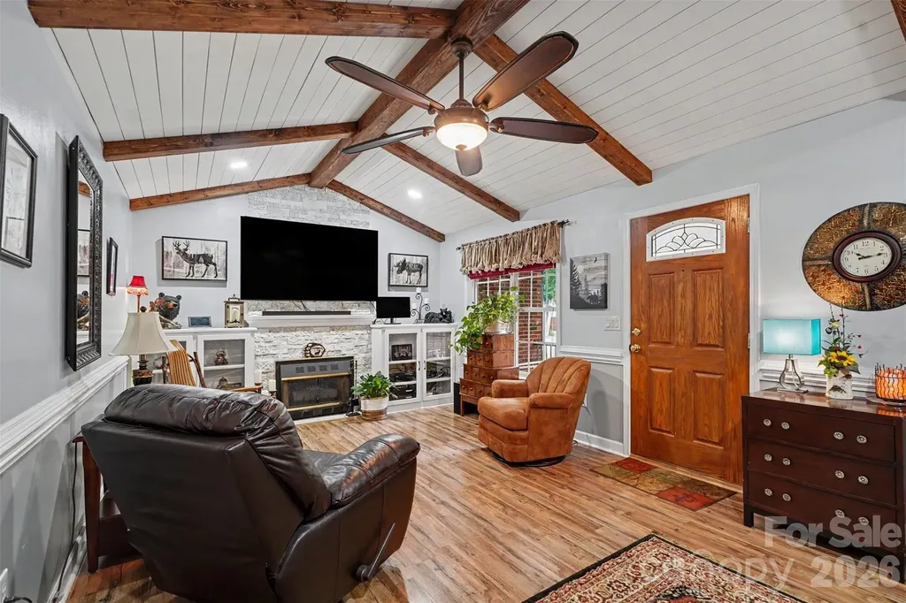 6007 Charlton Oaks Drive Waxhaw NC 28173