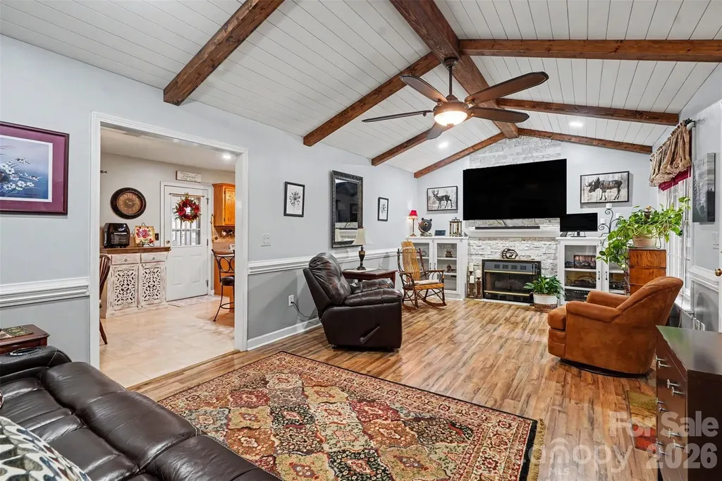 6007 Charlton Oaks Drive Waxhaw NC 28173