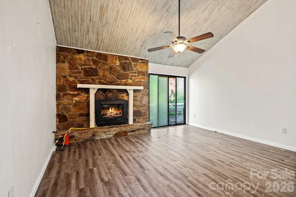 53 Wanoca Avenue Asheville NC 28803