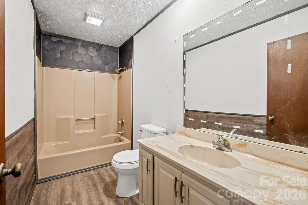 53 Wanoca Avenue Asheville NC 28803