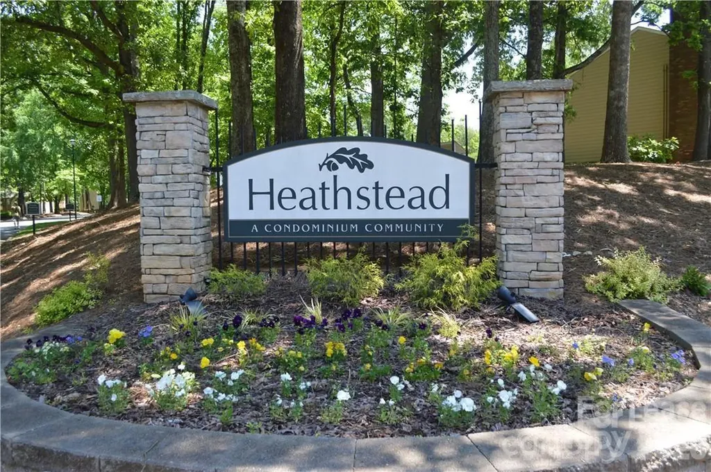 6117-C Heathstone Lane Charlotte NC 28210