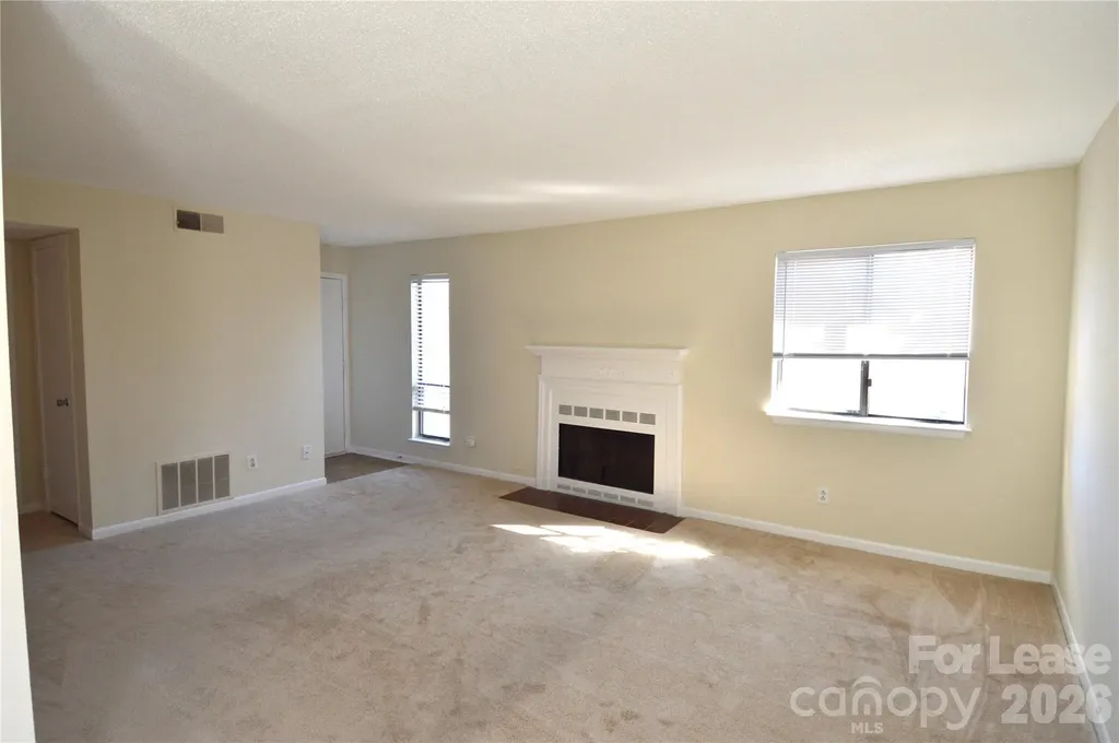 6117-C Heathstone Lane Charlotte NC 28210