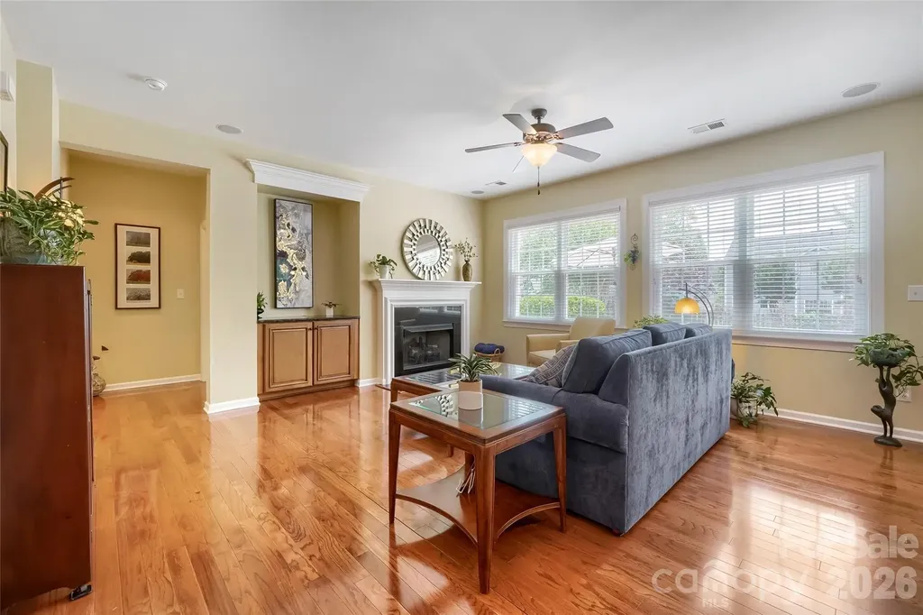 653 Lorain Avenue NW Concord NC 28027