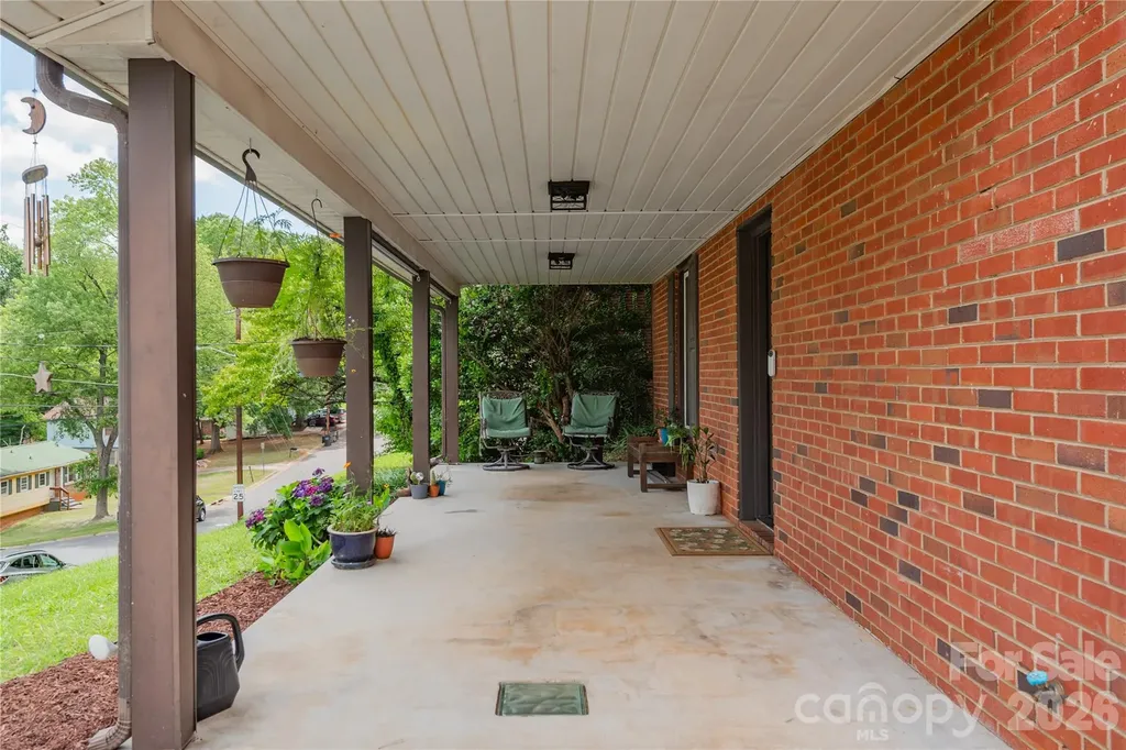 407 Westham Ridge Road Charlotte NC 28217