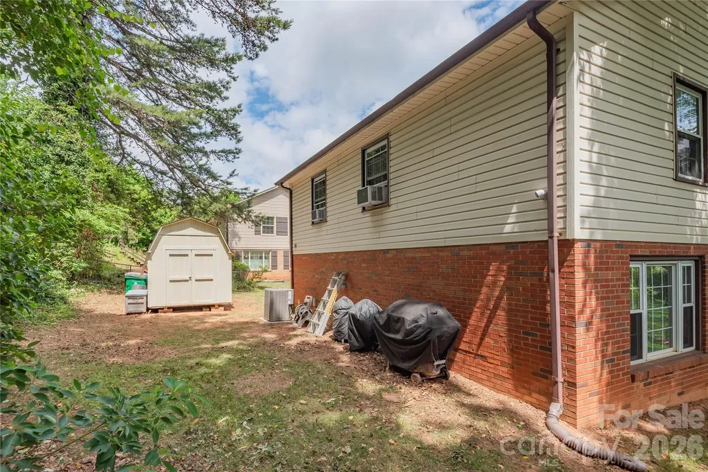 407 Westham Ridge Road Charlotte NC 28217