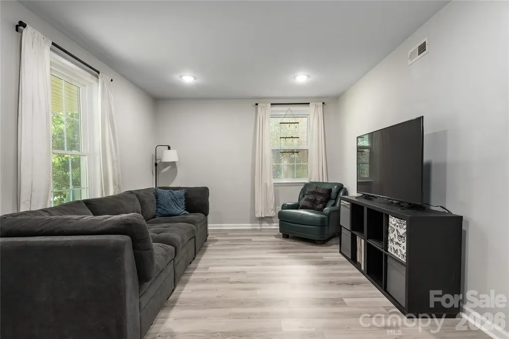 407 Westham Ridge Road Charlotte NC 28217