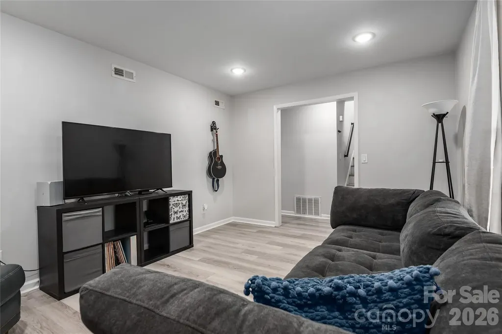 407 Westham Ridge Road Charlotte NC 28217