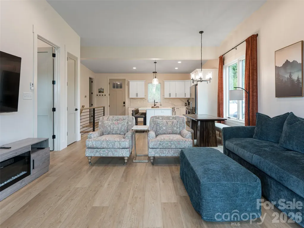 20 Cane Creek Lane Fairview NC 28730