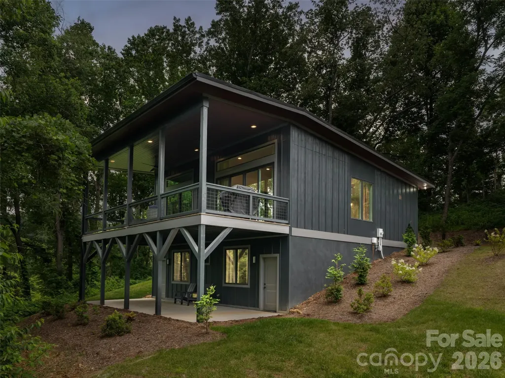 20 Cane Creek Lane Fairview NC 28730