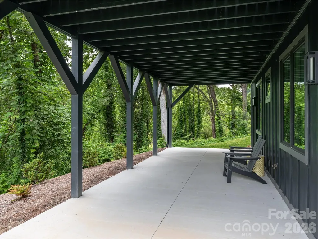 20 Cane Creek Lane Fairview NC 28730