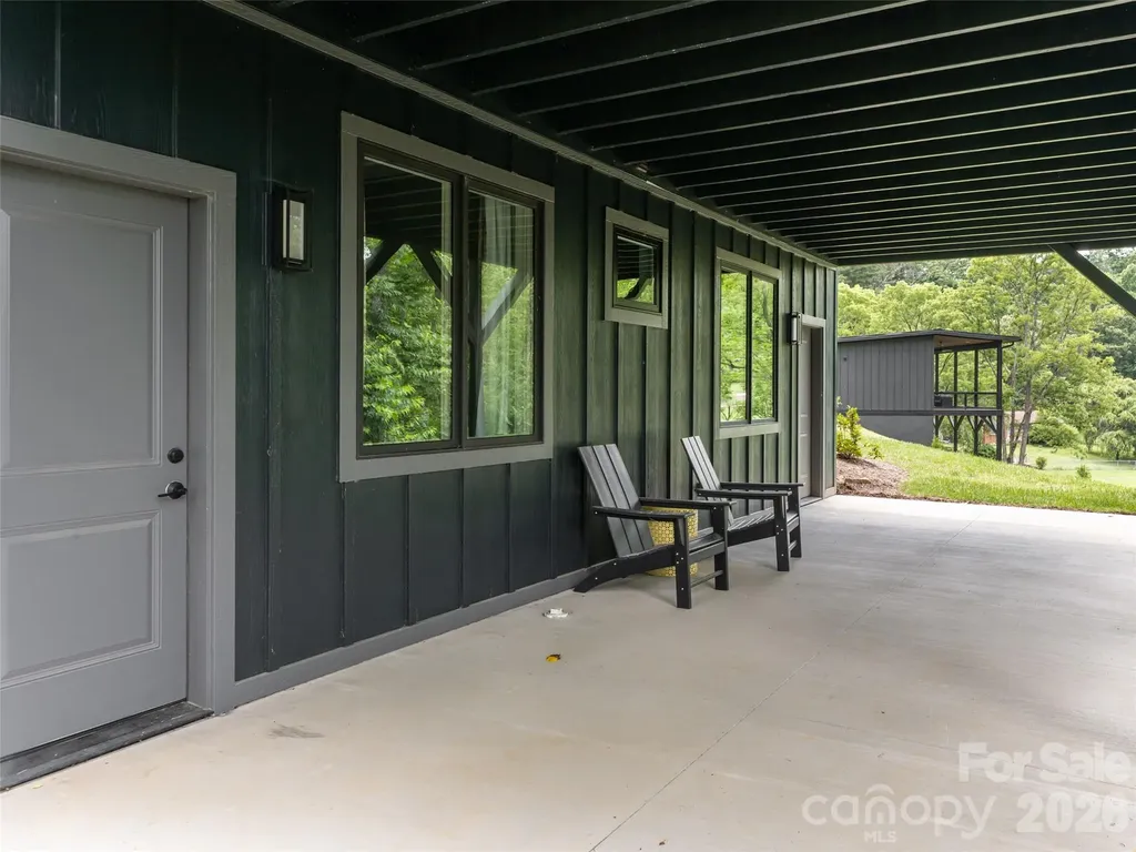 20 Cane Creek Lane Fairview NC 28730