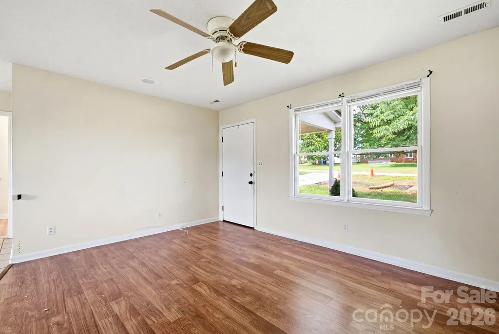 7537 Old Plank Road Stanley NC 28164