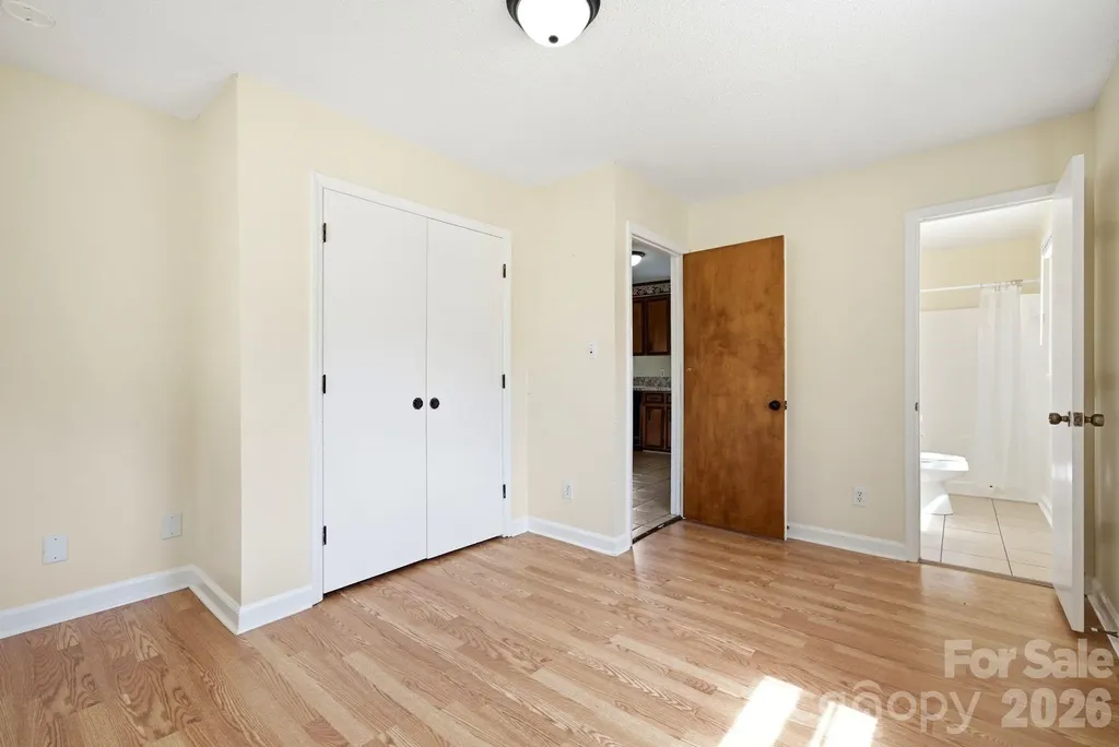 7537 Old Plank Road Stanley NC 28164