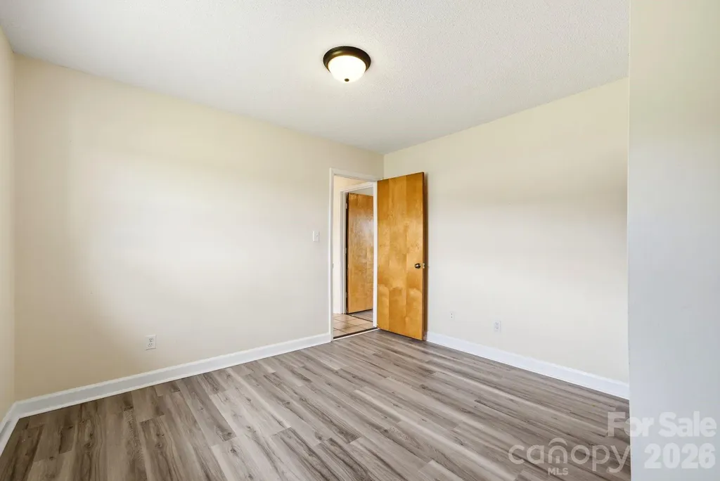 7537 Old Plank Road Stanley NC 28164