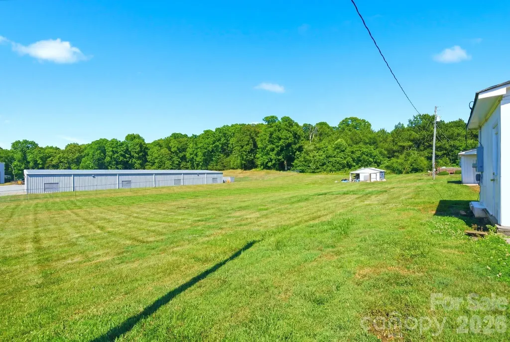 7537 Old Plank Road Stanley NC 28164