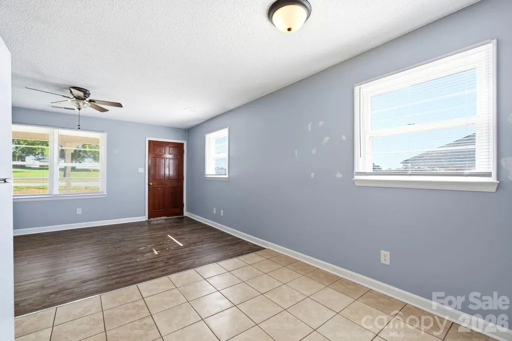 7537 Old Plank Road Stanley NC 28164