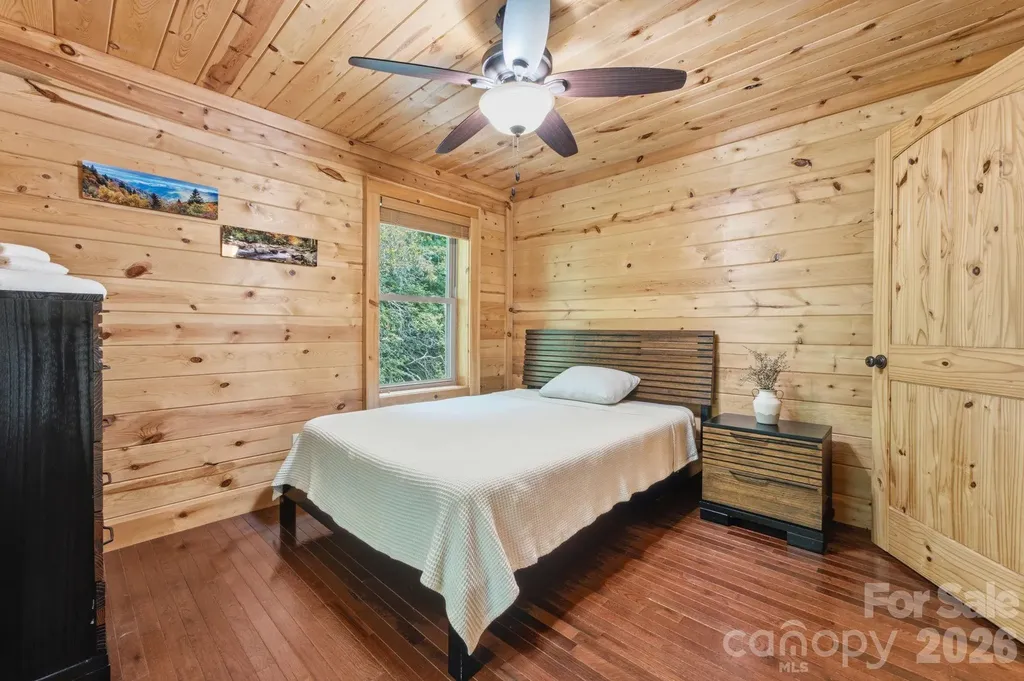 1026 High Top Mountain Road Whittier NC 28789