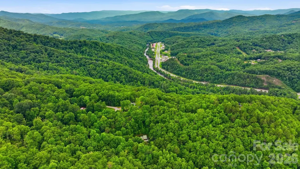 1026 High Top Mountain Road Whittier NC 28789