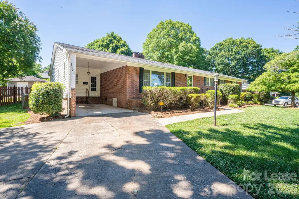 2020 Helen Drive Gastonia NC 28054