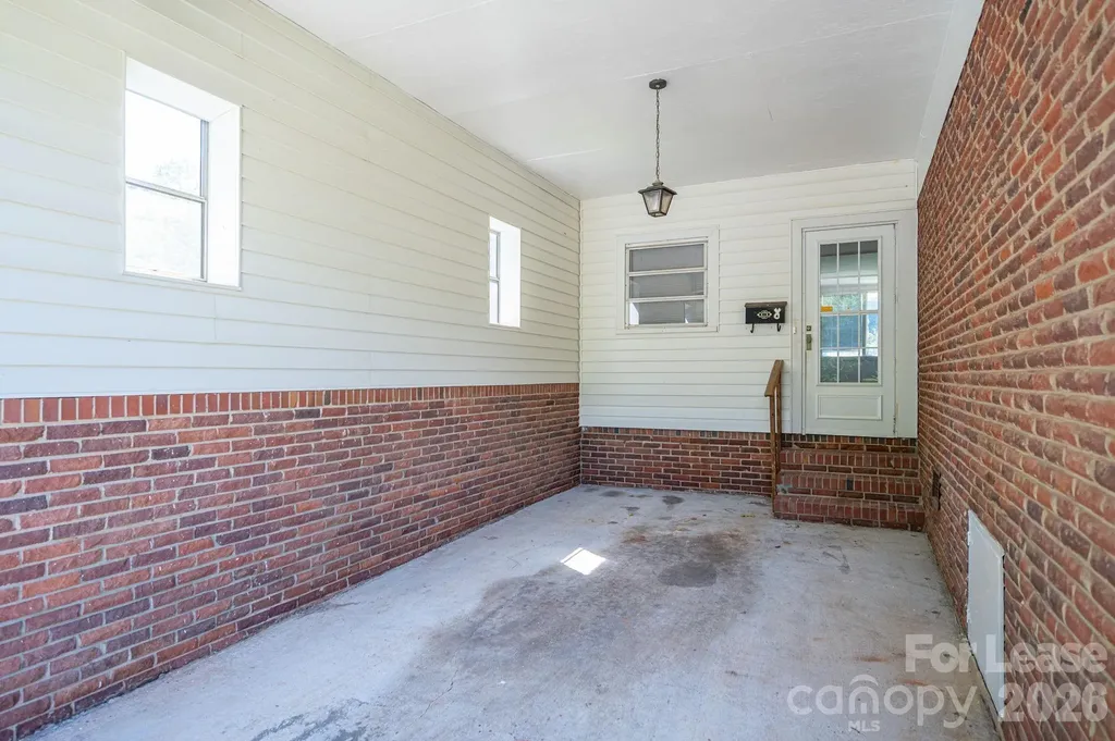2020 Helen Drive Gastonia NC 28054