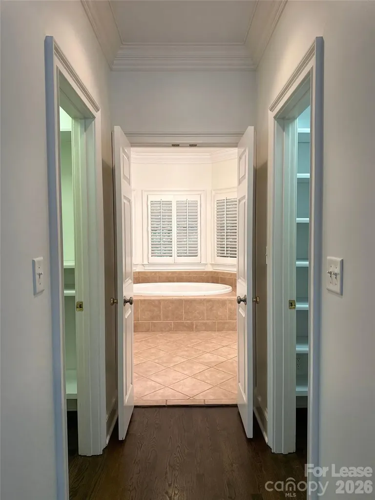 1500 Ferncliff Road Charlotte NC 28211