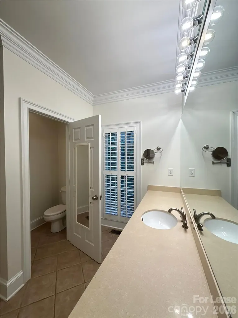 1500 Ferncliff Road Charlotte NC 28211