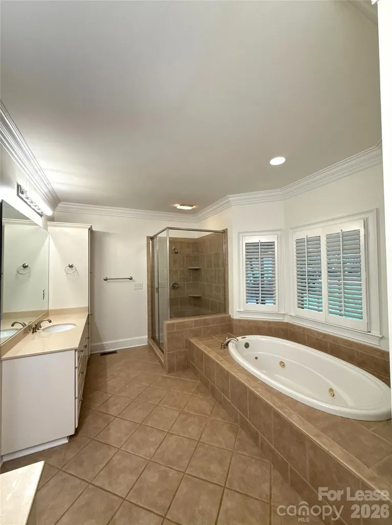 1500 Ferncliff Road Charlotte NC 28211