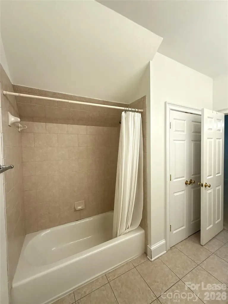 1500 Ferncliff Road Charlotte NC 28211
