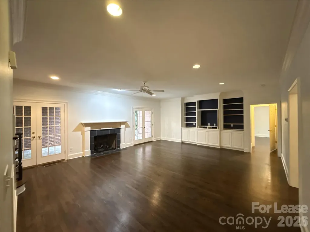 1500 Ferncliff Road Charlotte NC 28211