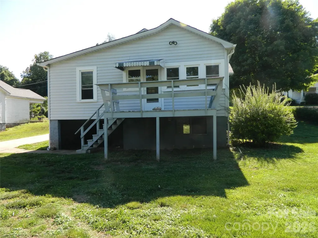 129 Edgebrook Place NW Lenoir NC 28645