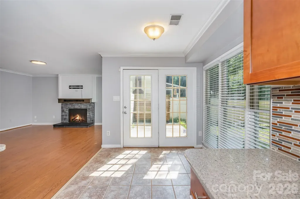 2213 Century Oaks Lane Charlotte NC 28262